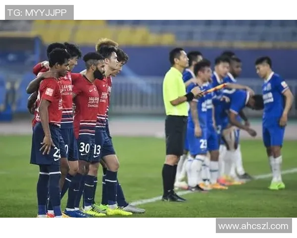 足球巨献:探秘重庆足球队的速度 足球巨献:探秘重庆足球队的速度